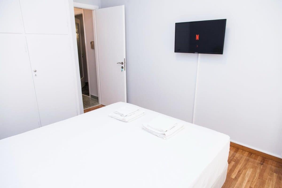 Modern Beauty In Central Area 아테네 외부 사진